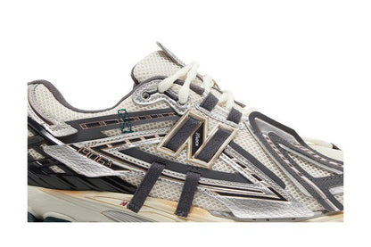 New Balance 1906A Silver Metalic Castlerock - M1906AD