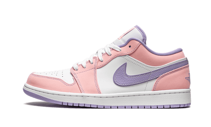 Air Jordan 1 Low SE Arctic Punch