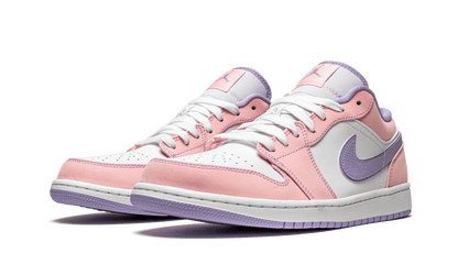 Air Jordan 1 Low SE Arctic Punch