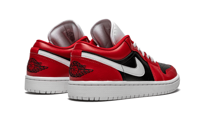 Air Jordan 1 Low Chicago Flip