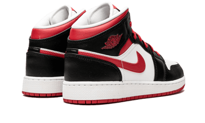 Air Jordan 1 Mid Very Berry