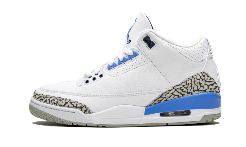 Air Jordan 3 UNC