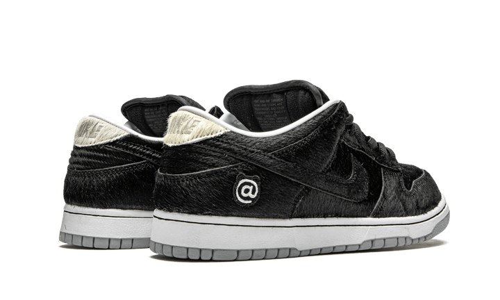 SB Dunk Low BE@RBRICK Medicom Toy