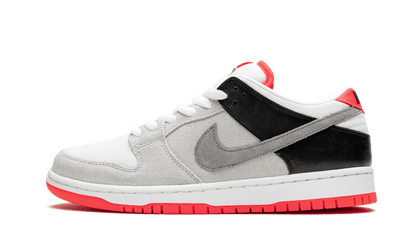 SB Dunk Low Infrared