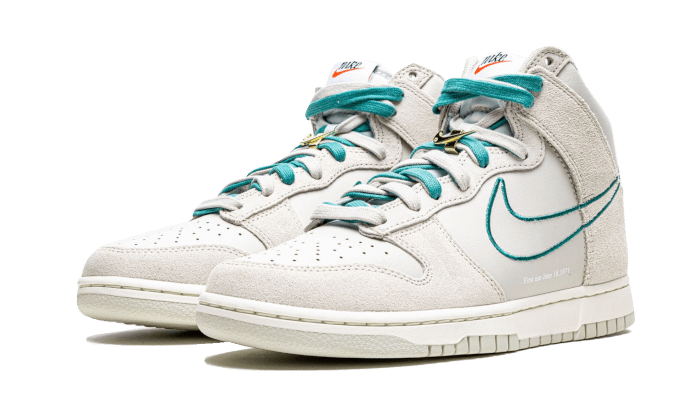 Dunk High First Use Light Bone Green Noise