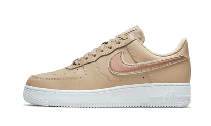 Nike Air Force 1 Low &