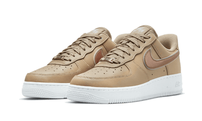 Nike Air Force 1 Low &