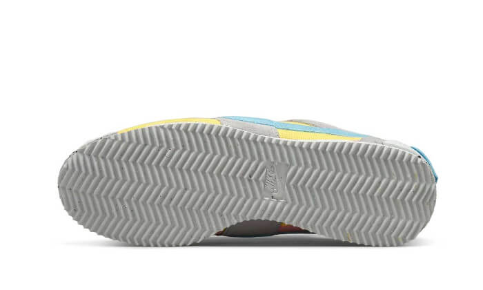 Union × Nike Cortez Light Smoke Grey - 靴